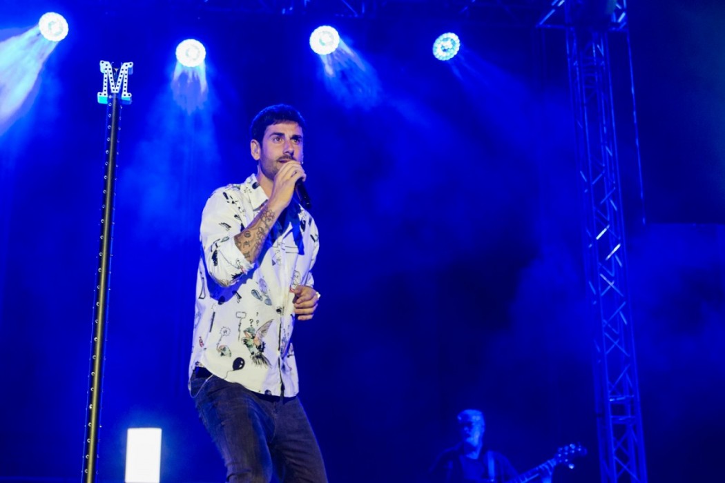 MELENDI: Concierto de Melendi en Mallorca 2017 - Luis Sergio Carrera, fotógrafo freelance Mallorca