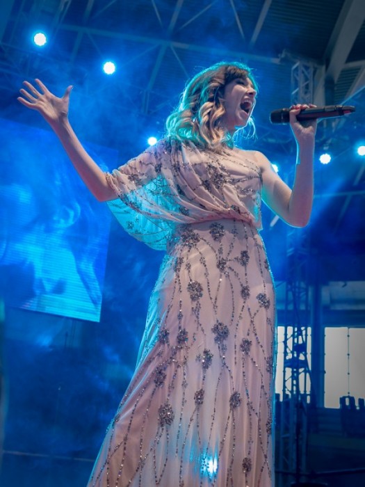 SAHRA LEE: Sahra Lee en el Palma Arena 2017 - Luis Sergio Carrera, fotógrafo freelance Mallorca