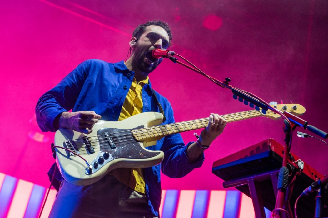 TWO DOOR CINEMA CLUB: Two Door Cinema Club en el Mallorca Live Festival 2019 - Luis Sergio Carrera, fotógrafo freelance Mallorca