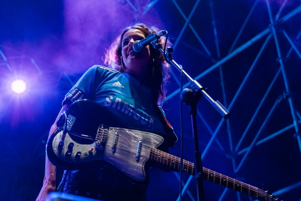 HINDS: Concierto de Hinds en el Fest Ciutat 2019 - Luis Sergio Carrera, fotógrafo freelance Mallorca