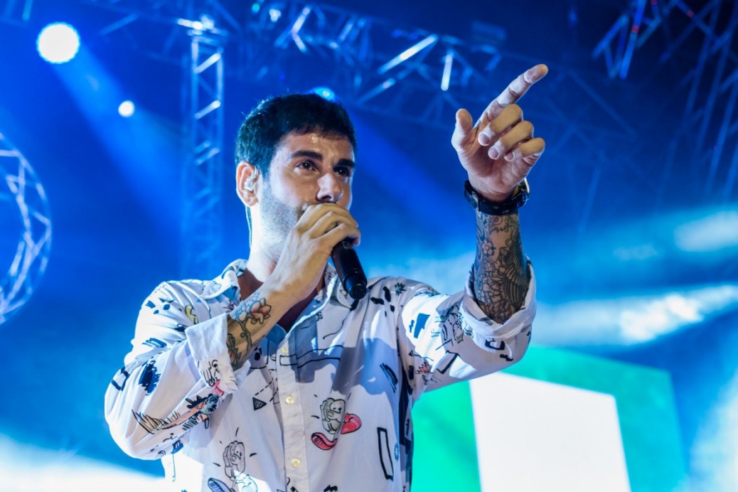 MELENDI: Concierto de Melendi en Mallorca 2017 - Luis Sergio Carrera, fotógrafo freelance Mallorca