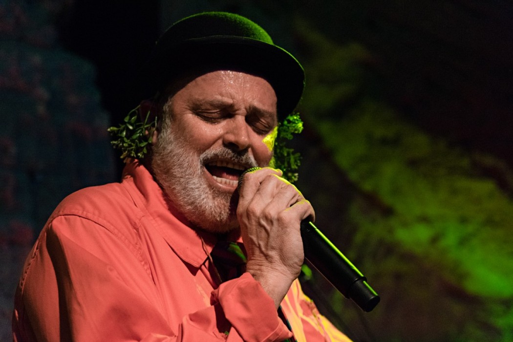 LOS TOREROS MUERTOS: Concierto de los Toreros Muertos en Sa Cova de S´Embat 2020, con Pablo Carbonell. - Luis Sergio Carrera, fotógrafo freelance Mallorca