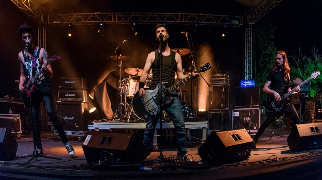 MALA HIERBA: Fotografías del concierto de Mala Hierba como teloneros de Sôber en las fiestas de Marratxi - Luis Sergio Carrera, fotógrafo freelance Mallorca