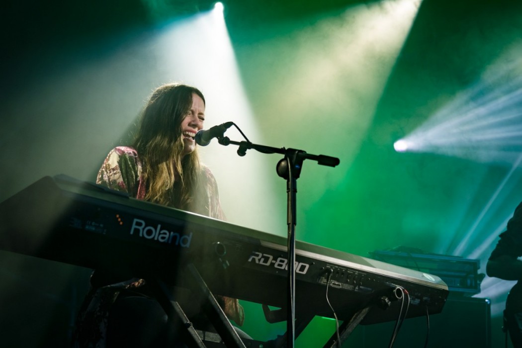 MORGAN: Fotografía del concierto de Morgan en el Mallorca Live Festival 2018 - Luis Sergio Carrera, fotógrafo freelance Mallorca