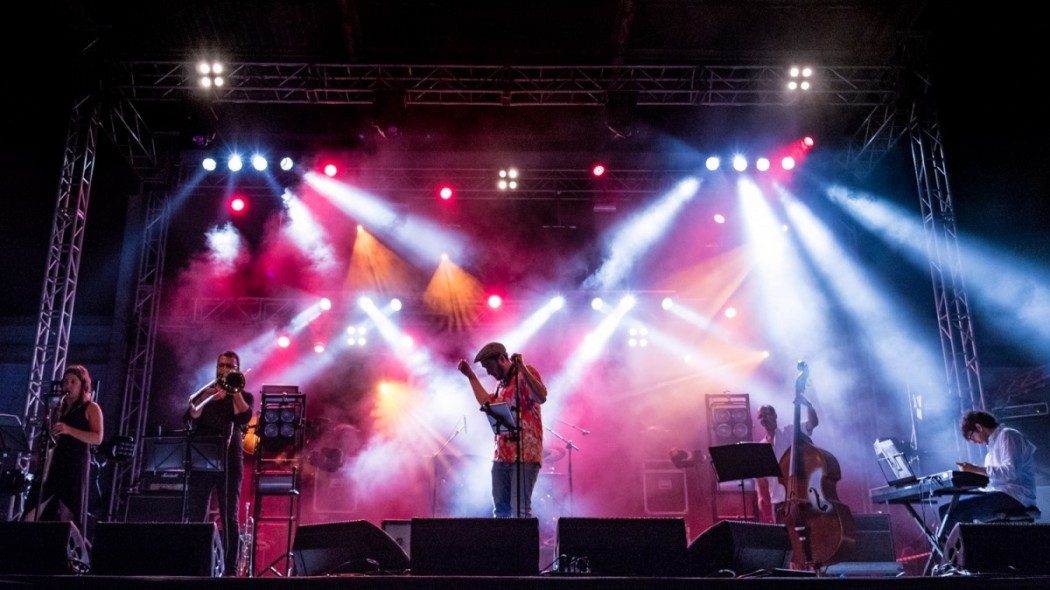 TOTS AQUESTS DOIS: Tots Aquests Dois en concierto (Felanitx 2017) - Luis Sergio Carrera, fotógrafo freelance Mallorca