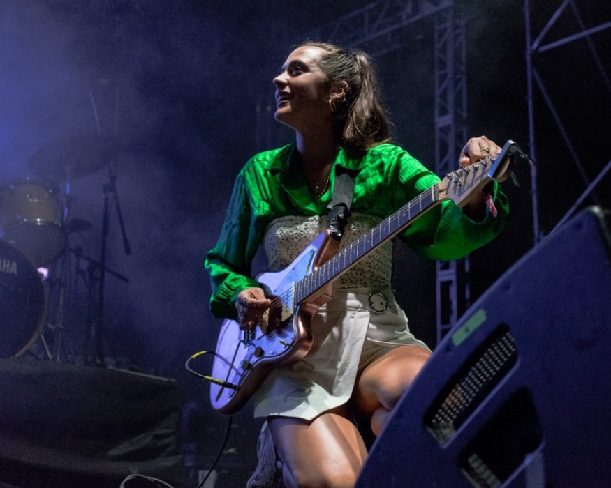 HINDS: Concierto de Hinds en el Fest Ciutat 2019 - Luis Sergio Carrera, fotógrafo freelance Mallorca