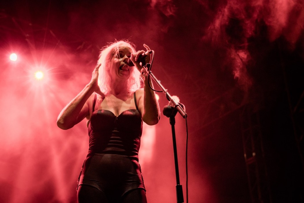 VIVE LA FÊTE: Concierto de Vive la Fête en el Fest Ciutat 2019 - Luis Sergio Carrera, fotógrafo freelance Mallorca
