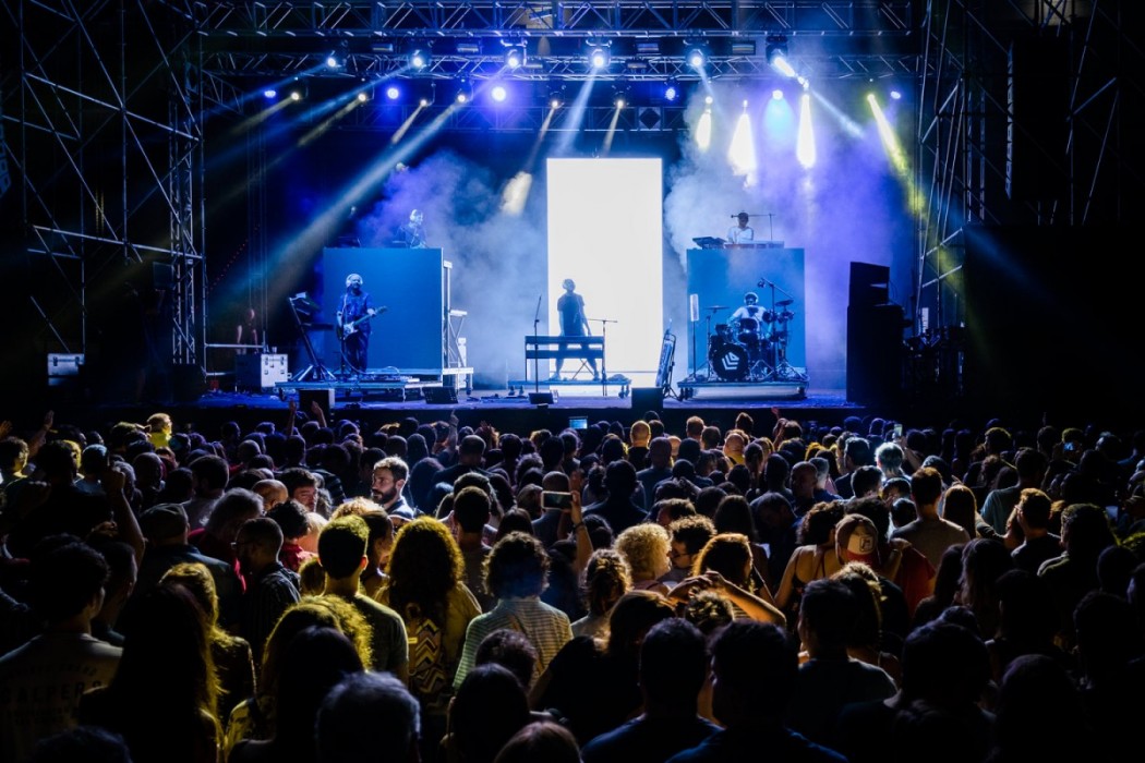 LA CASA AZUL 2019: Concierto de La Casa Azul en el Fest Ciutat 2019 - Luis Sergio Carrera, fotógrafo freelance Mallorca