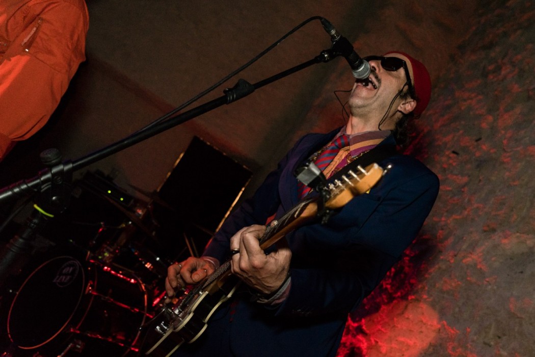 LOS TOREROS MUERTOS: Concierto de los Toreros Muertos en Sa Cova de S´Embat 2020, con Pablo Carbonell. - Luis Sergio Carrera, fotógrafo freelance Mallorca