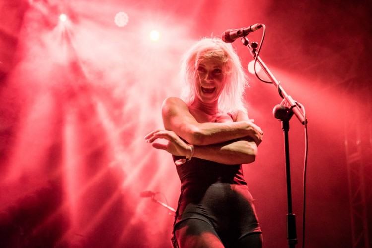 Fotos de Vive la Fête: Concierto de Vive la Fête en el Fest Ciutat 2019 - Luis Sergio Carrera, fotógrafo freelance Mallorca